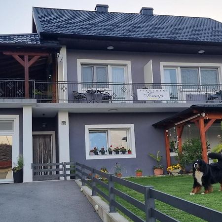 Apartmani Ksenija Krapinske Toplice Exterior foto