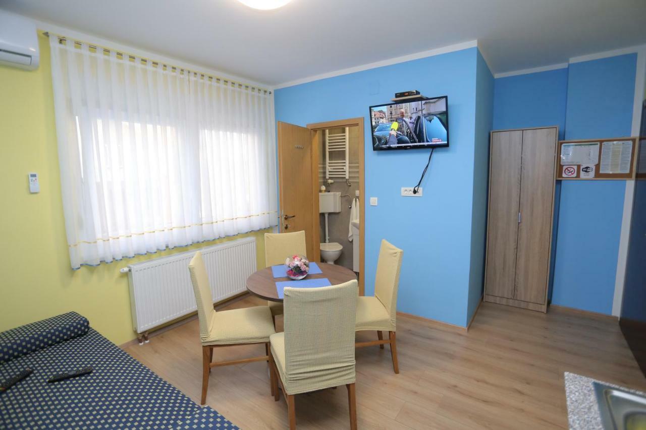 Apartmani Ksenija Krapinske Toplice Exterior foto